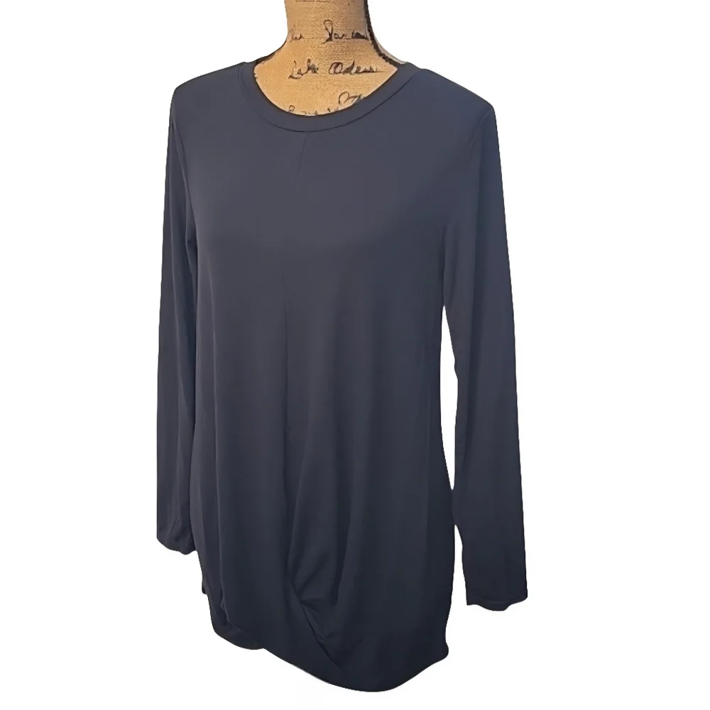 Women's Front Hem Twist Maternity Top; Black